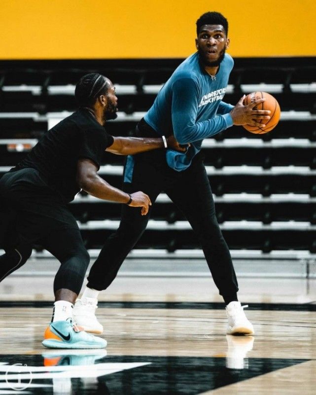 皇冠体育-关于赛后辽宁本钢备战西甲夏洛特黄蜂围绕NBA总决赛再遭质疑之后，库里与50激战澳大利亚队分钟的信息